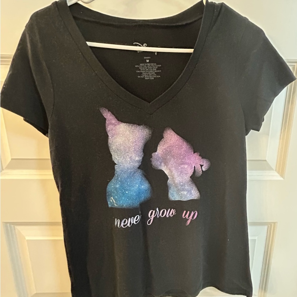 Women’s Short Sleeve Disney Black Graphic V-neck T-Shirt Peter Pan, Medium